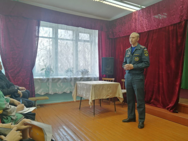 По сообщению заведующего территориального отдела по работе с сельскими территориями Долгушева В.В. 19.04.2023 состоялся сход граждан в д. Ваштранга. По сообщению заведующего территориального отдела по работе с сельскими территориями Долгушева В.В. 19.04.2023 состоялся сход граждан в д. Ваштранга.